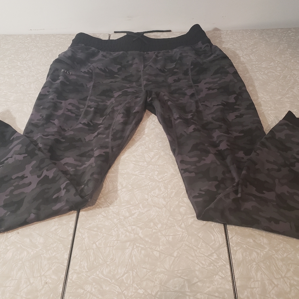 Bylt Basics Cuffed Joggers 2xl black camo